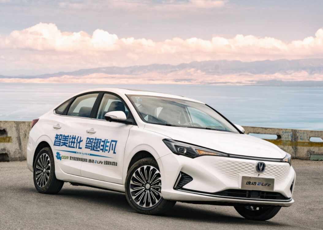 长安新能源汽车，绿色出行的先锋力量，长安新能源汽车，绿色出行先锋引领未来