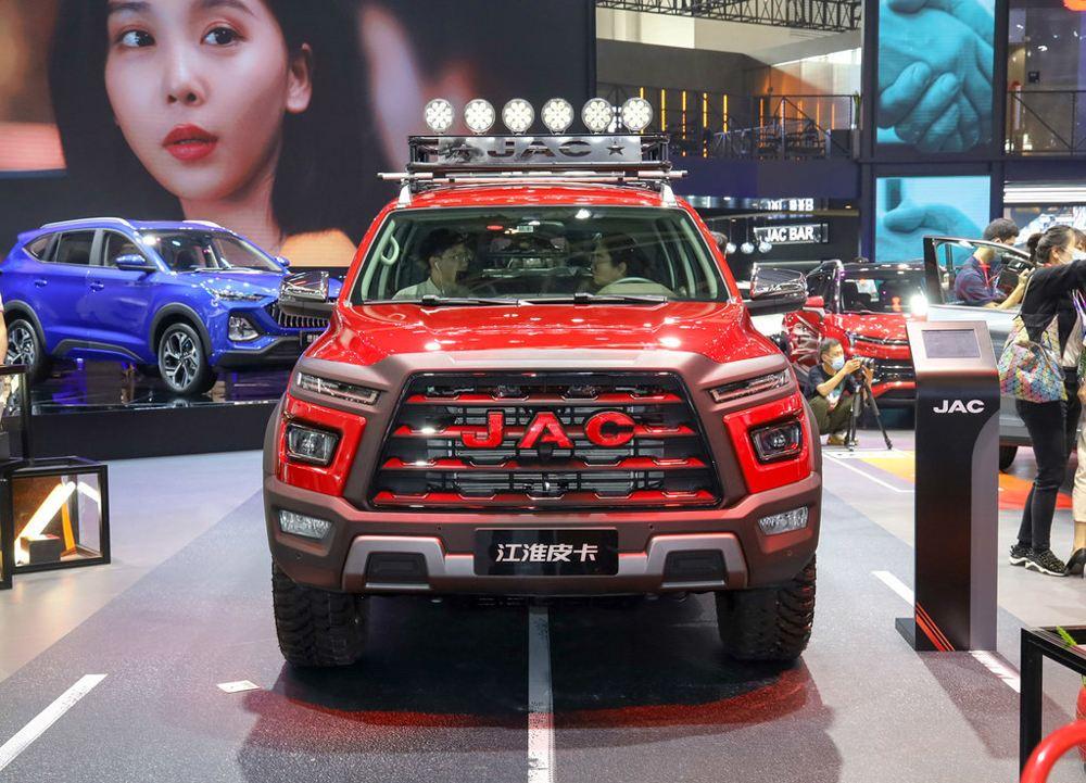 长城汽车裁员数百人，挑战与变革，长城汽车裁员数百人，面临挑战与变革的转折点