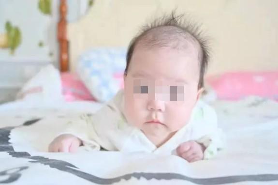 最新消息揭示,被丢弃的女婴背后的故事与进展,被遗弃女婴最新动态与背后故事揭秘