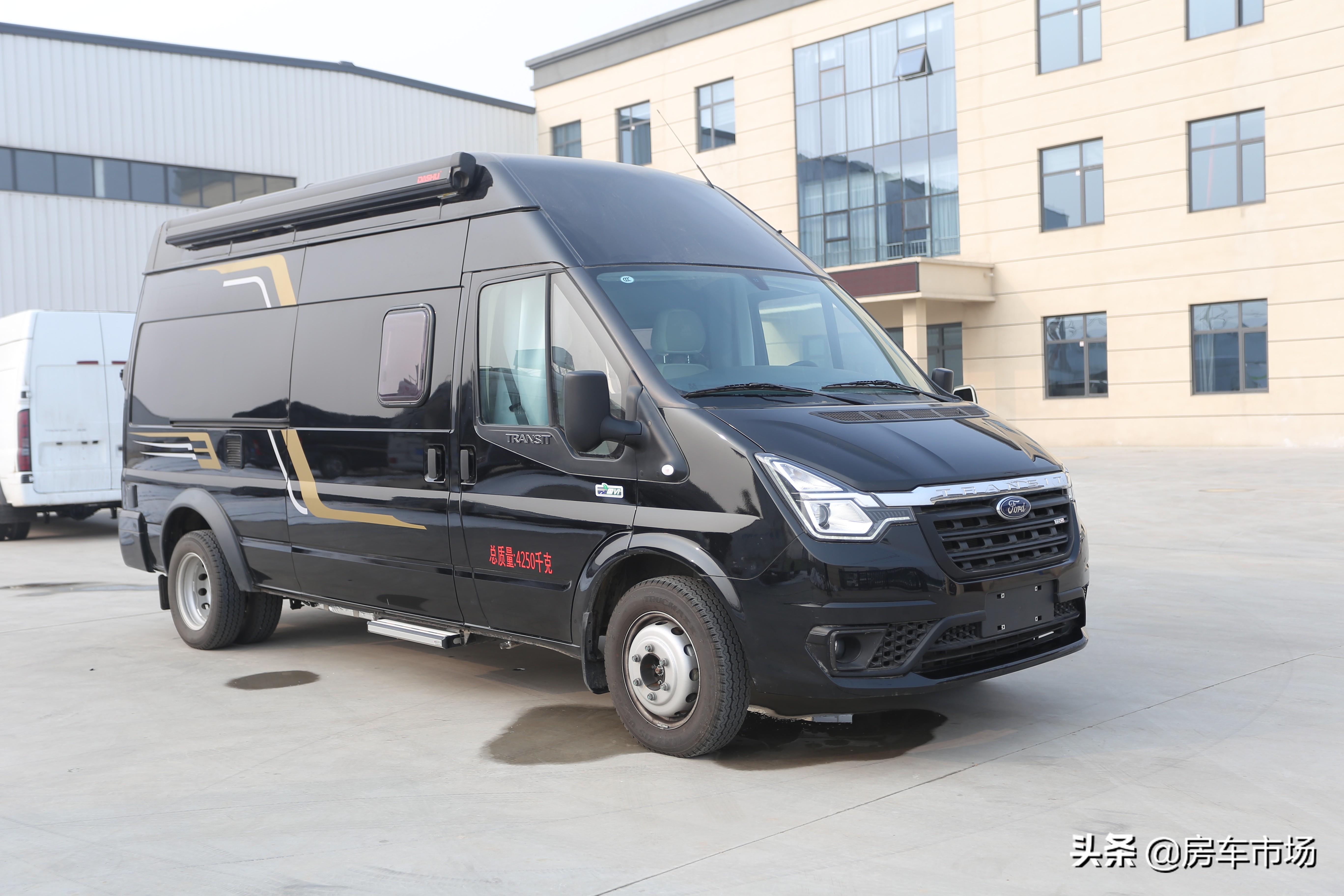 最新款房车，颠覆你对移动居住的想象，最新款房车，重塑移动居住概念，颠覆你的想象体验