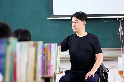 张杰最新消息，音乐旅程的新篇章，张杰音乐新篇章，揭秘最新动态与旅程进展